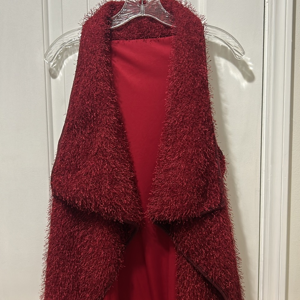 Lilypad Women’s Bobble plush sleeveless Fur Vest in red Cherry Wood